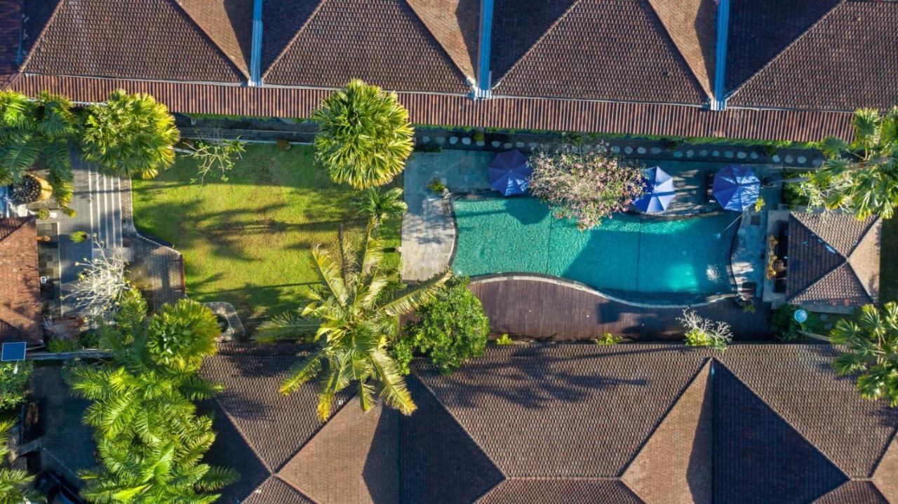 Ubud Raya Boutique Hotel מראה חיצוני תמונה