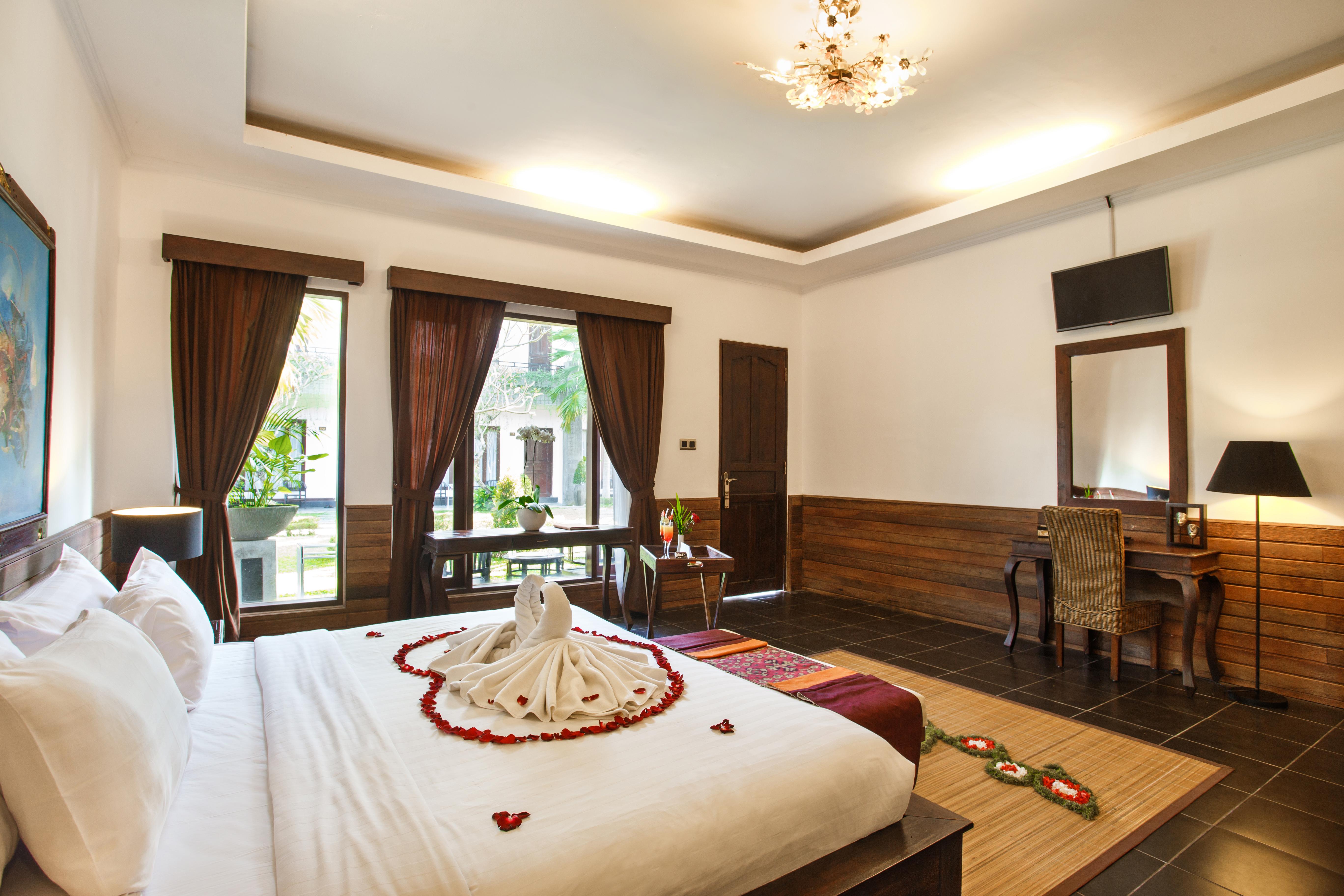 Ubud Raya Boutique Hotel מראה חיצוני תמונה