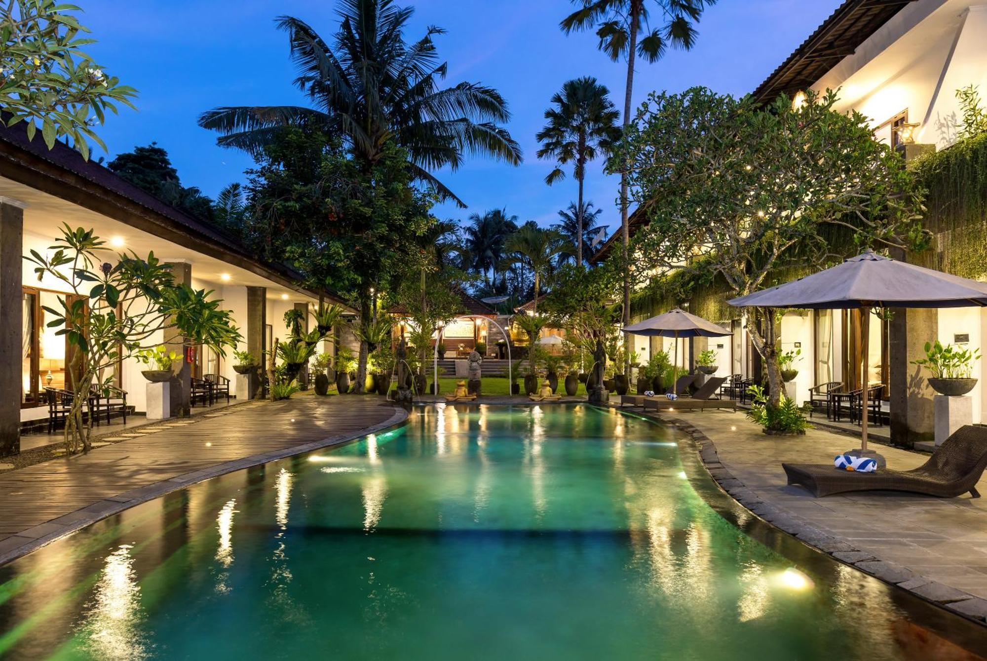 Ubud Raya Boutique Hotel מראה חיצוני תמונה