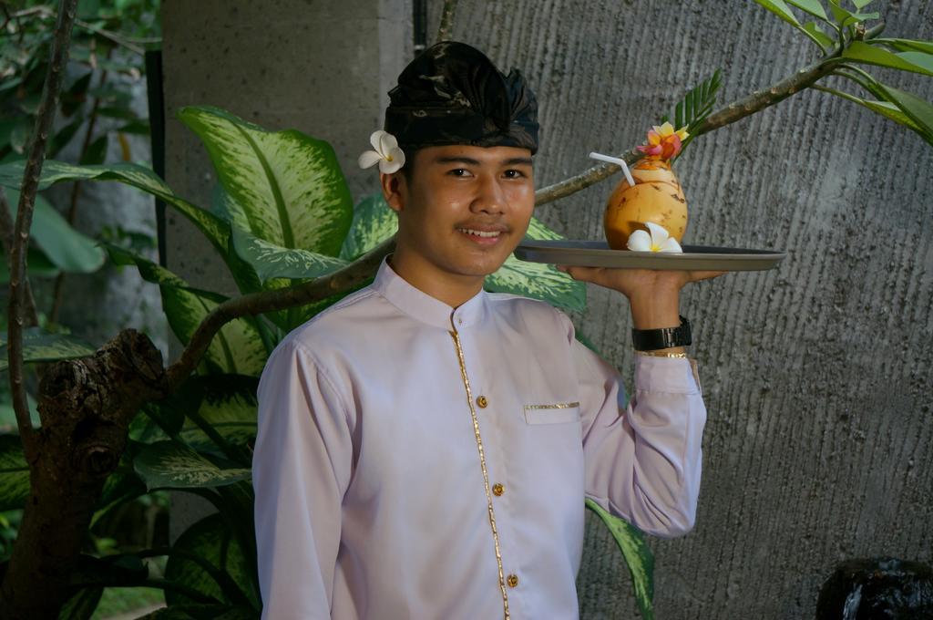 Ubud Raya Boutique Hotel מראה חיצוני תמונה