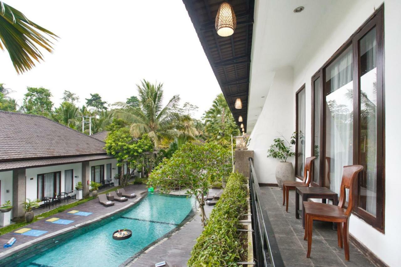 Ubud Raya Boutique Hotel מראה חיצוני תמונה